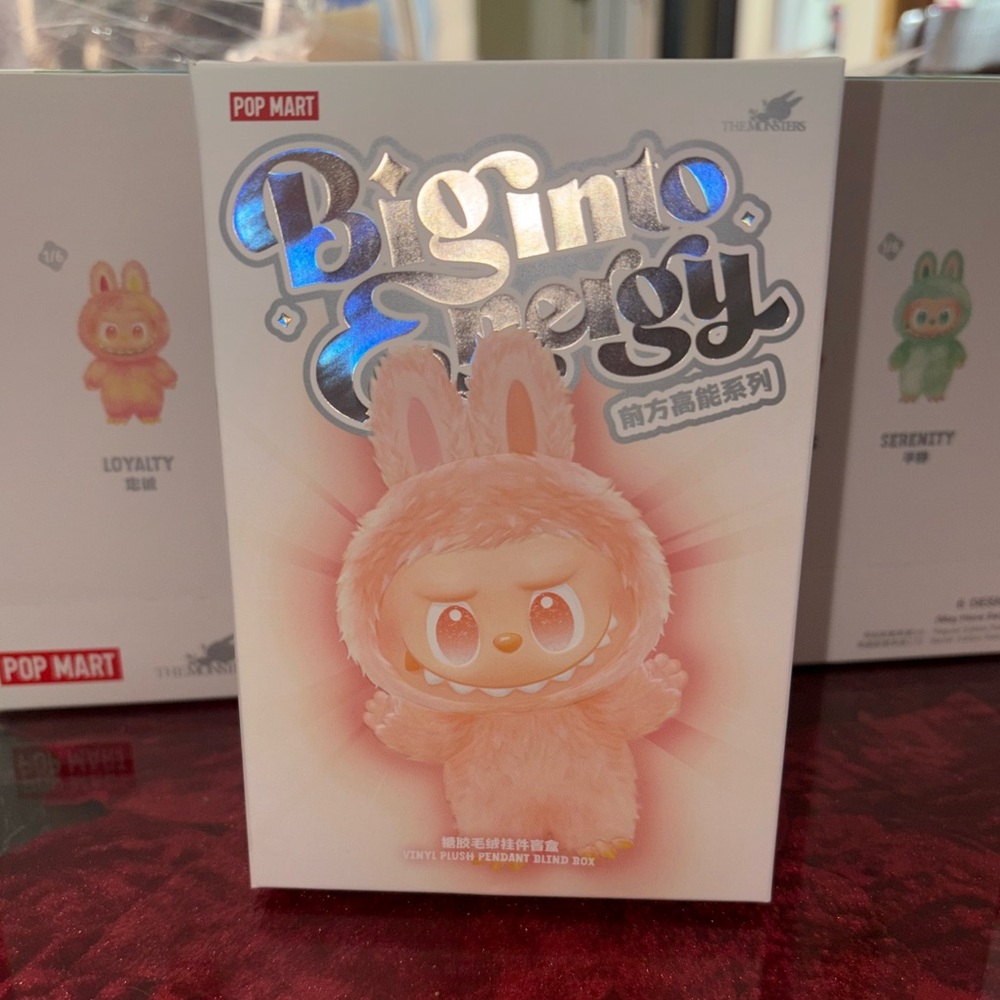 Authentic Pop Mart Labubu The Monsters Big Into Energy Series - HAPPINESS - Picture 2 of 6